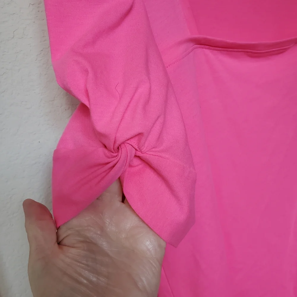 Lilly Pulitzer Bright Pink Blouse with Puff Sleeves.  Size Small